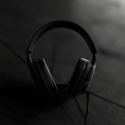 Bowers & Wilkins Px7 S2e Wireless Noise Canceling Bluetooth Headphones (Anthracite Black)