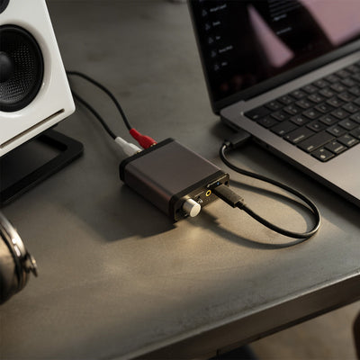 Audioengine D1P 32-Bit Portable Headphone Amplifier & DAC